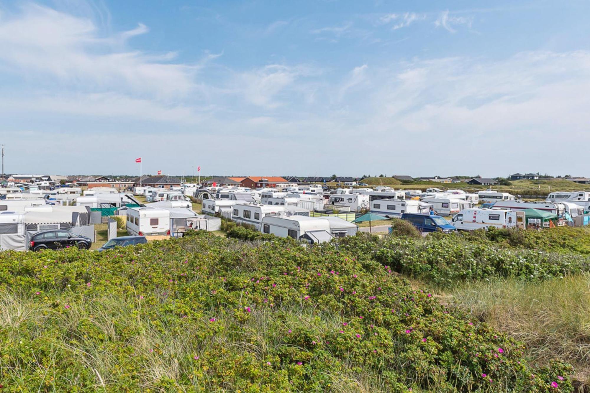 First Camp Lakolk Strand Camping Екстериор снимка
